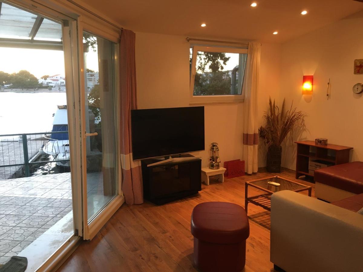 Apartment Jakov With Boat Mooring ザボリッチ エクステリア 写真